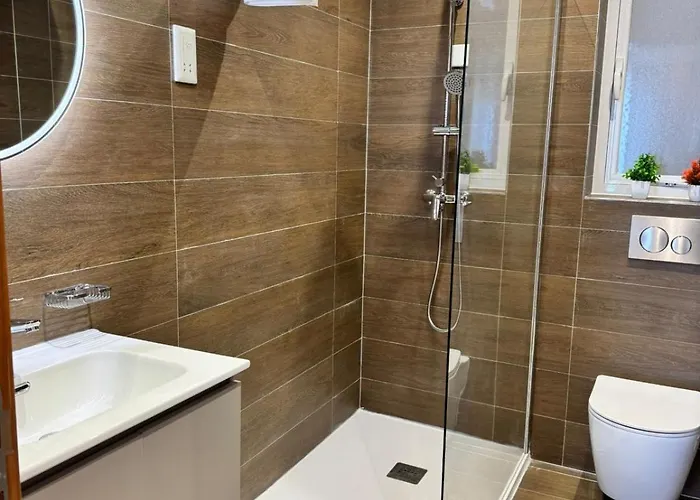 Skyline Seafront Penthouse